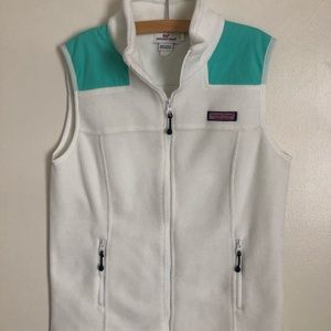 Vineyard vines white fleece vest size small